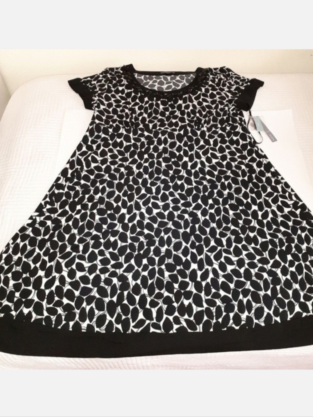 NEW Apt. 9 XL Stretch A-Line Black and White Cocktail Dress with Beaded Neckline